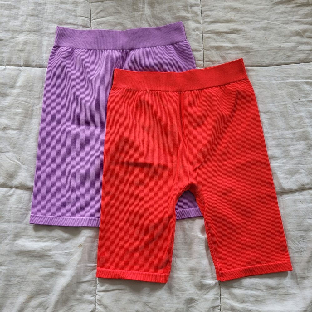 H&M Sport Ribbed Purple Shorts